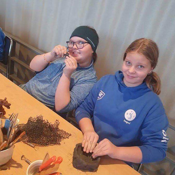 received_319186219729645