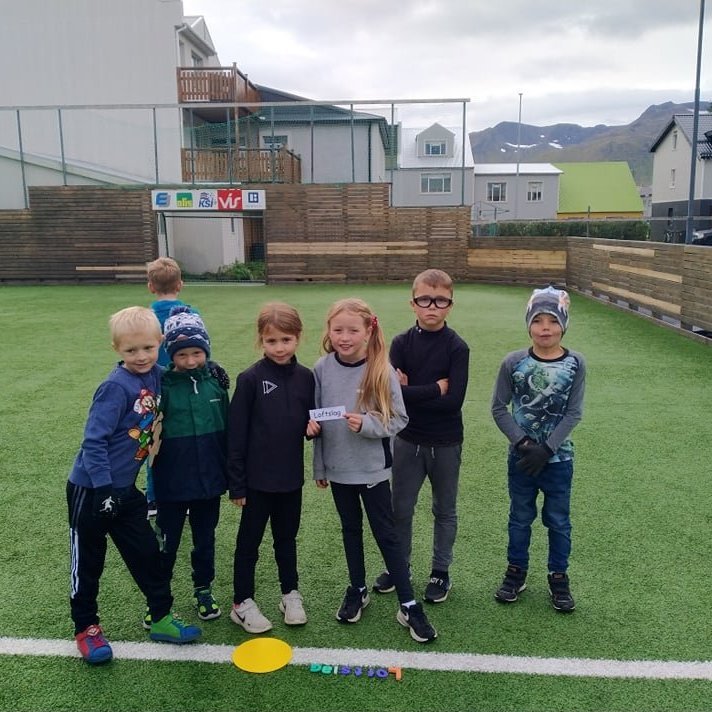 242094290_588253358854088_3085268595433716803_n