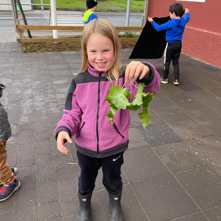 242160177_1095801667624018_8779871876818071470_n