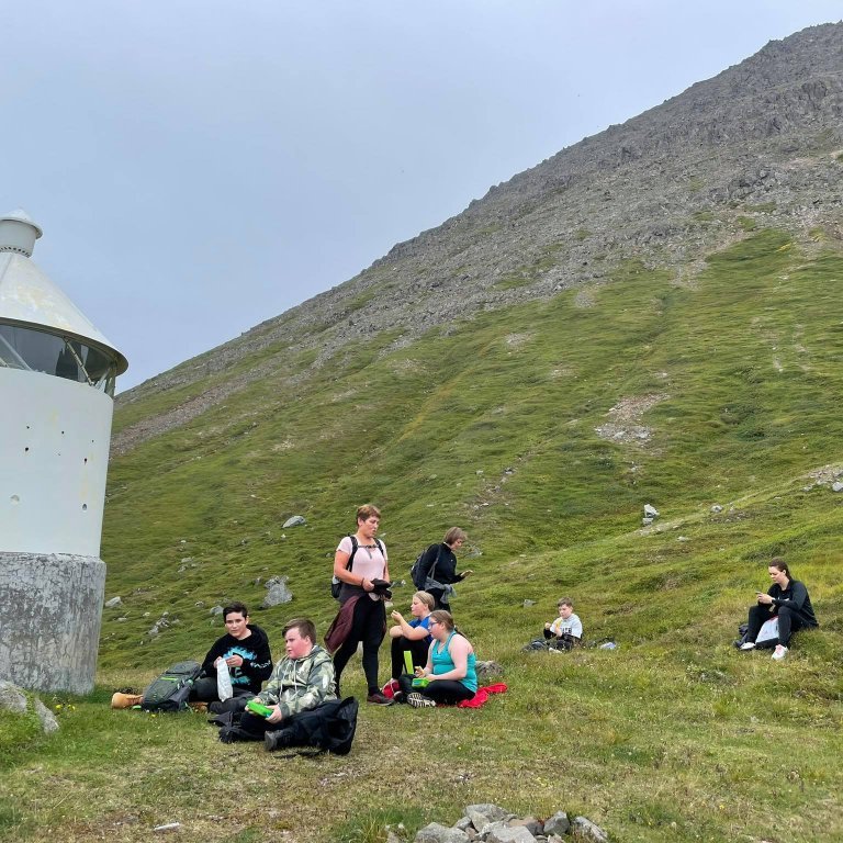 240410140_1034762670592613_284667472535500998_n