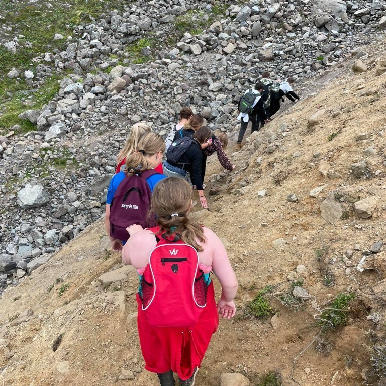 240422898_1967360486780013_1771944776349436684_n