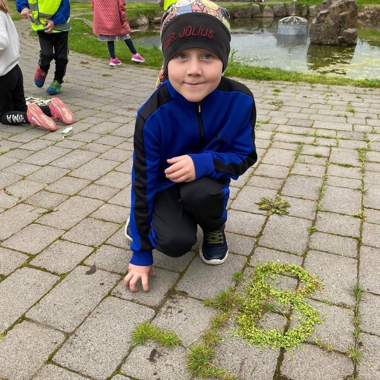 241179737_398921775081482_5503309351641237972_n