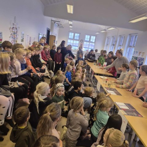 Vísindasýning - 5. bekkur 