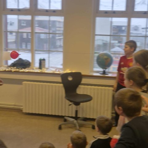 Vísindasýning - 5. bekkur 