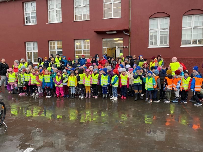 Ólympíuhlaupi ÍSÍ hjá 1.-5.bekk