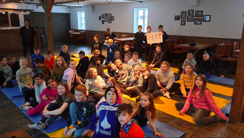 Lestur gefur lífinu lit - Verðlaunatexti frá 4. og 5.bekk Grunnskóla Fjallabyggðar!