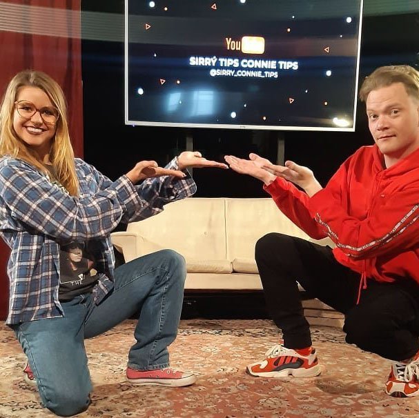 Þjóðleikhúsið bauð nemendum 8.-10. bekkjar á leiksýningu