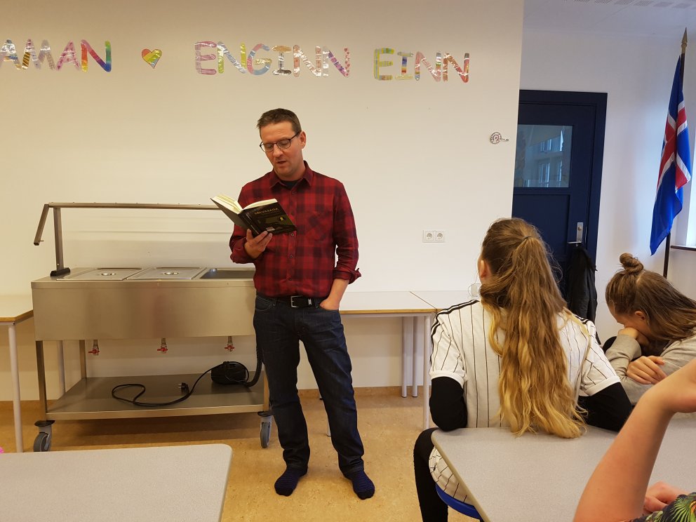 Arnar Már Arngrímsson heimsækir unglingastigið