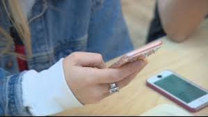 Börn, snjalltæki og samfélagsmiðlar