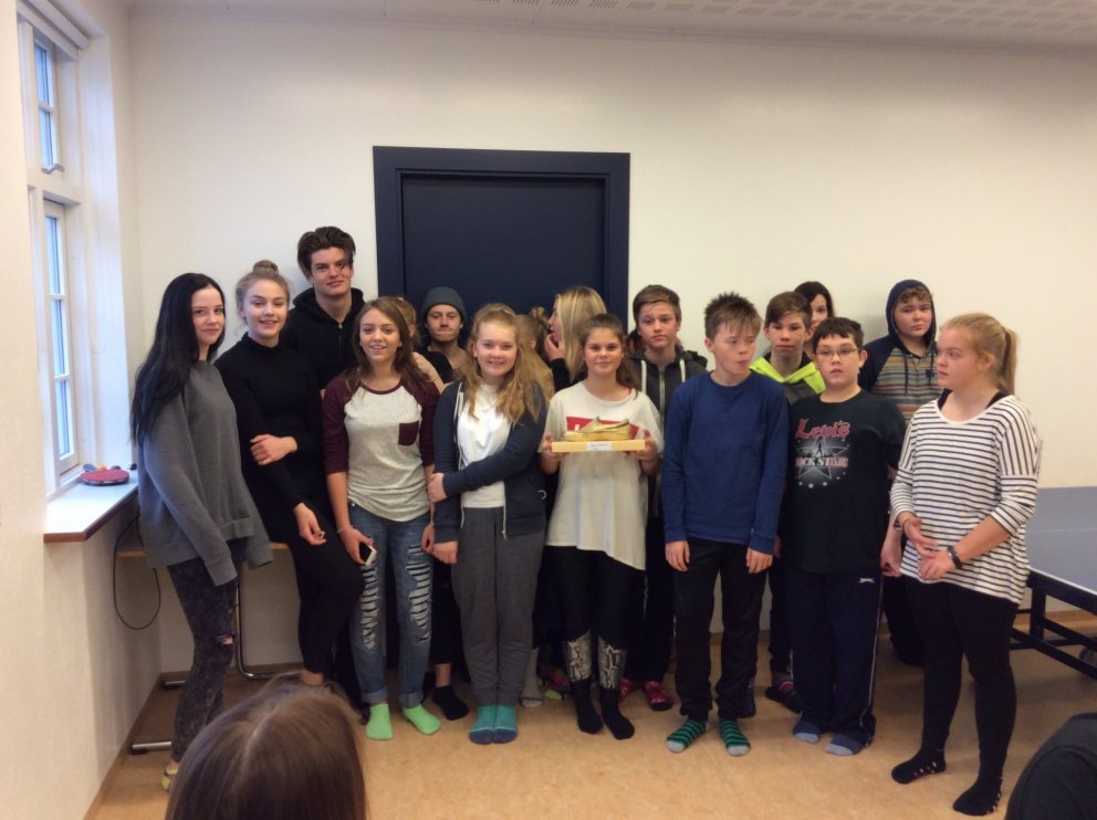 Gullskórinn afhentur fyrir átakið göngum í skólann