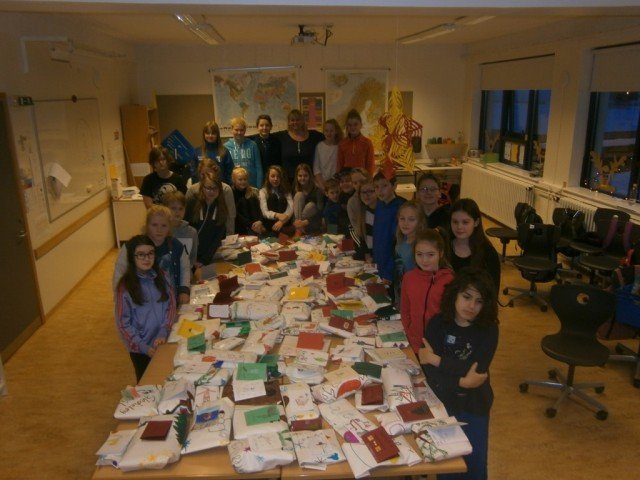 Pakkað inn jólagjöfum með Önnu Hermínu