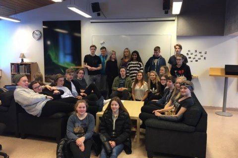 10. bekkur heimsækir MTR