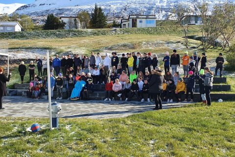 Gullskórinn afhentur