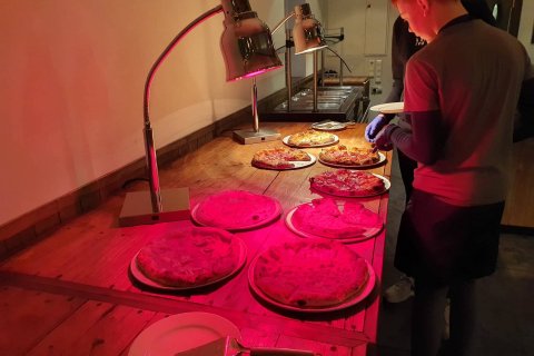 Pizzuveisla á Rauðkutorgi