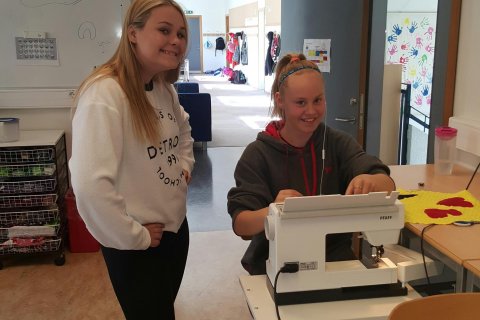 Tinna Kristjáns í starfskynningu við Tjarnarstíg