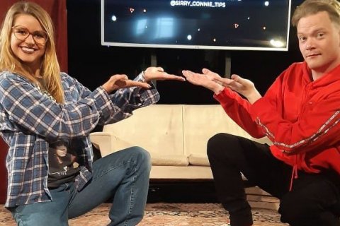 Þjóðleikhúsið bauð nemendum 8.-10. bekkjar á leiksýningu