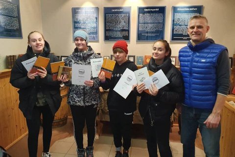 Verðlaun í ljóðasamkeppni