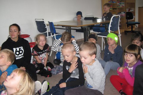 Hugleiðsludagur unga fólksins